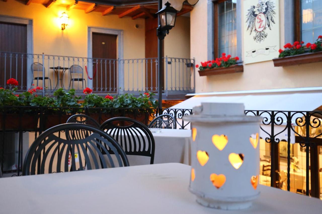 Albergo Antica Locanda Clusone Buitenkant foto