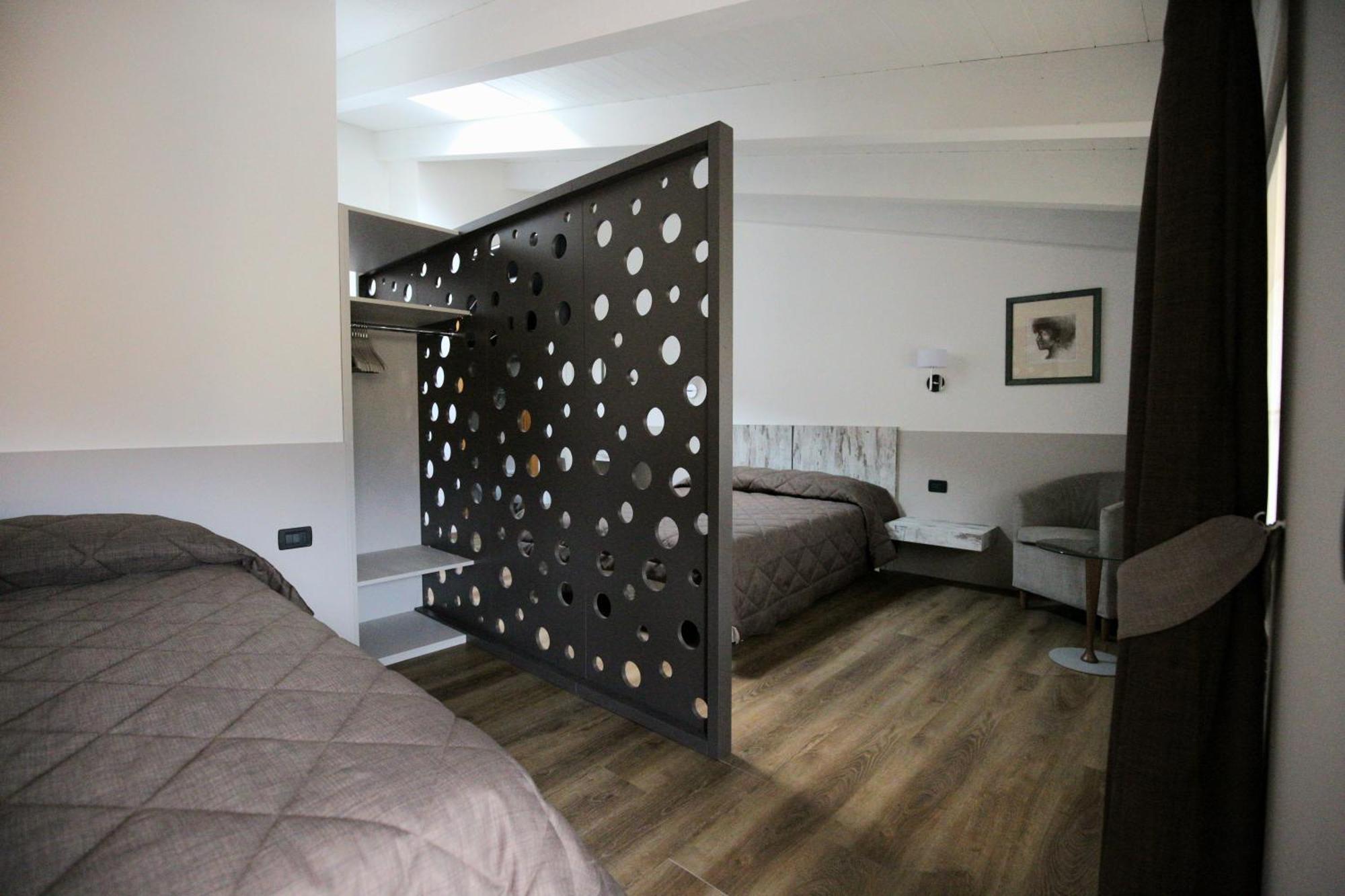 Albergo Antica Locanda Clusone Buitenkant foto
