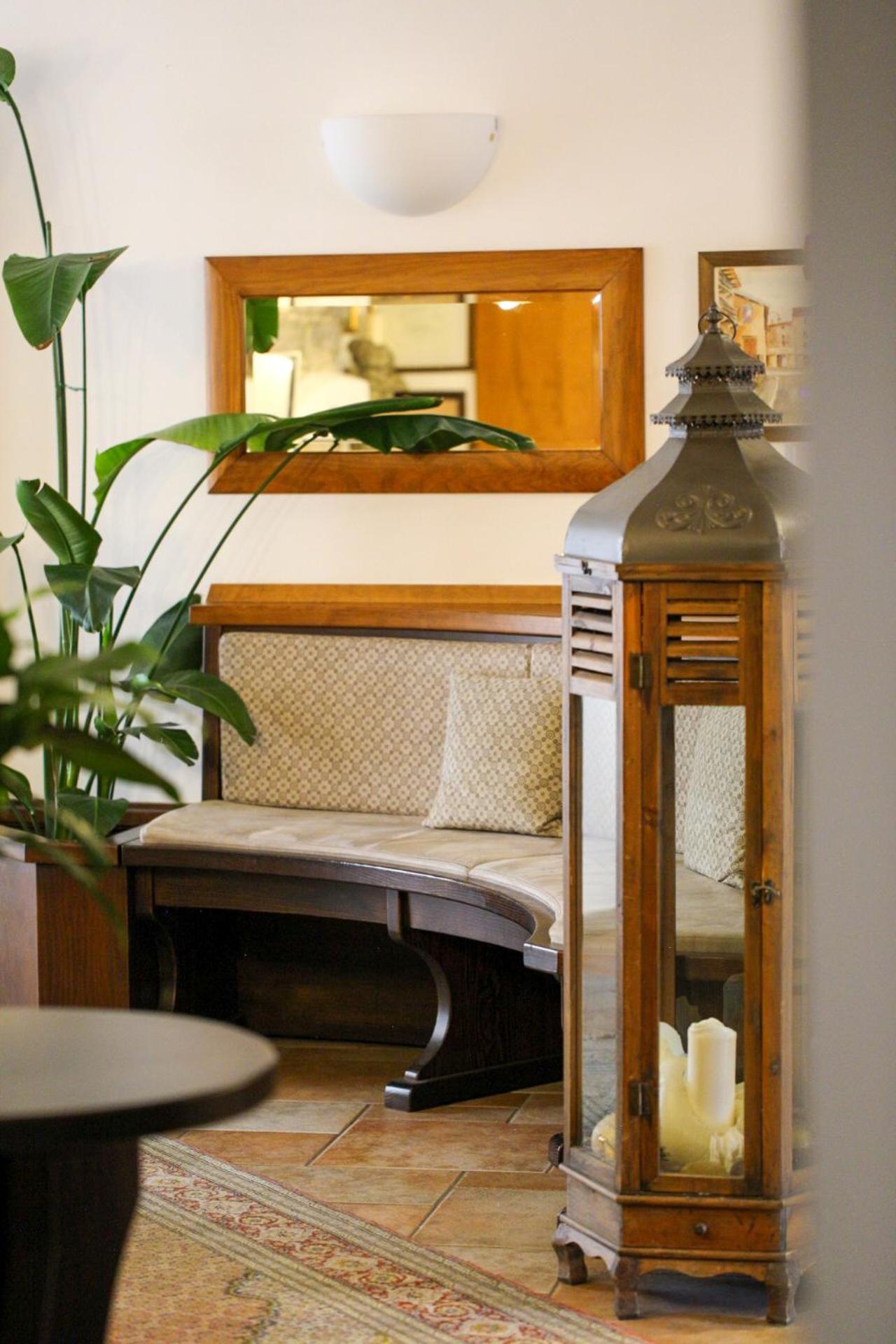 Albergo Antica Locanda Clusone Buitenkant foto